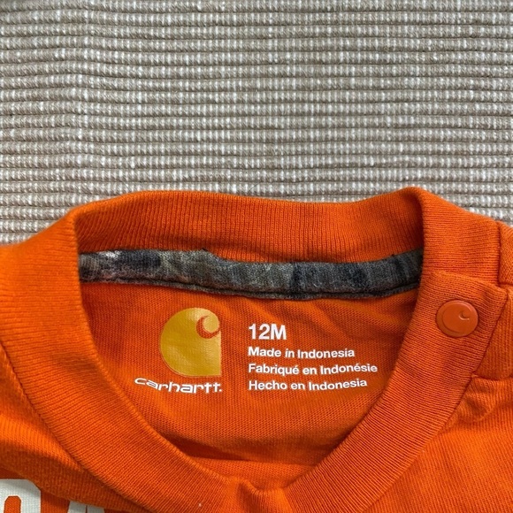 Carhartt Orange Camo Hunt Club Onesie 12 Month - Picture 2 of 3